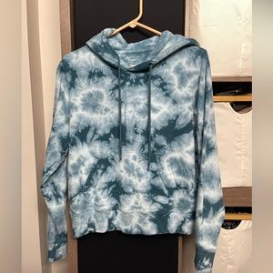 Athleta tie dye sweatshirt. Size Large